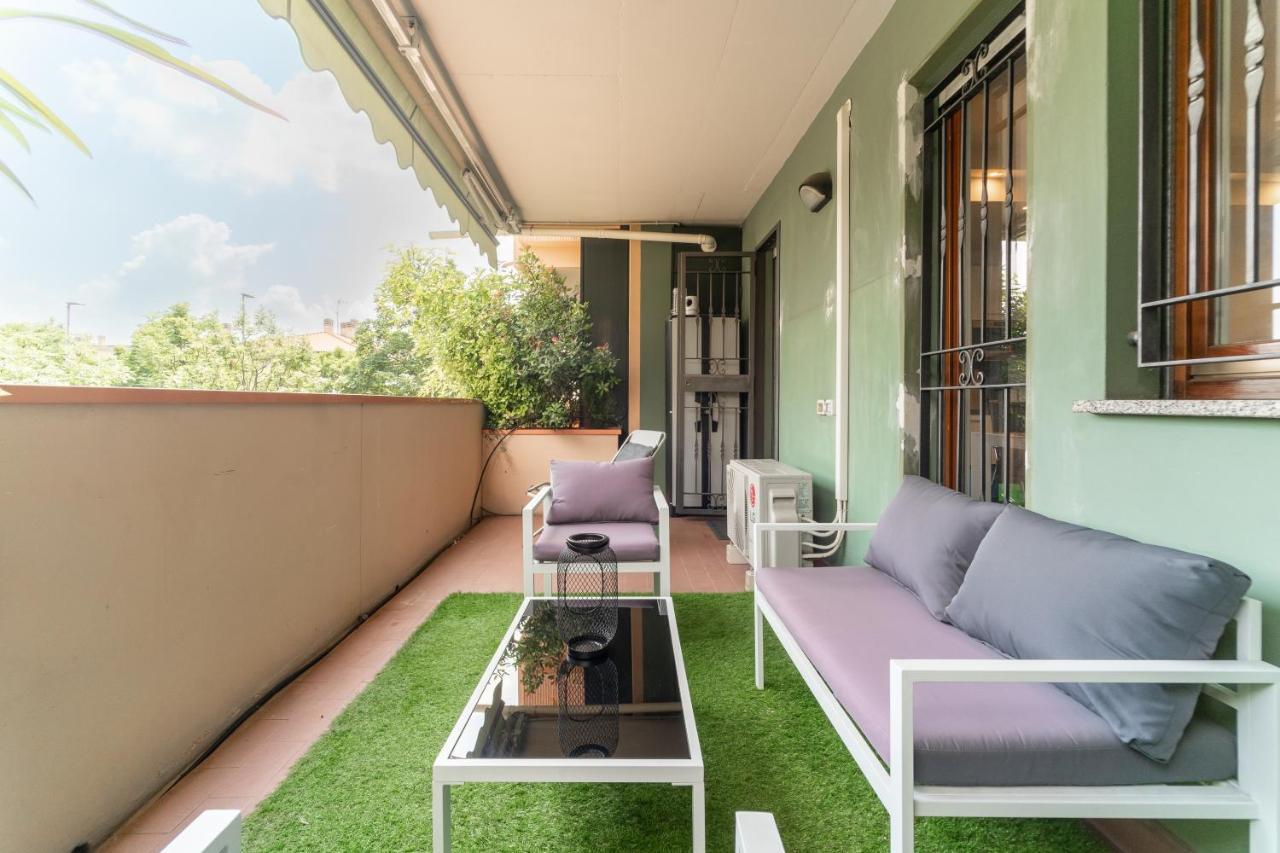 Oasis Luxury - A.C/Terrace/2Bedrooms Bergamo Exteriör bild